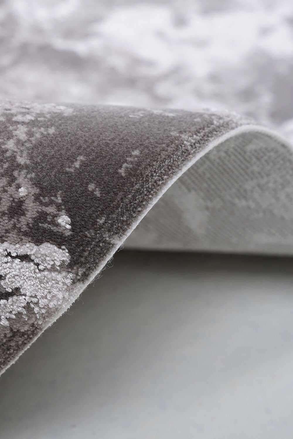 Pierre Cardin Gaudi GA04A Salon Halısı Gri - 100x200