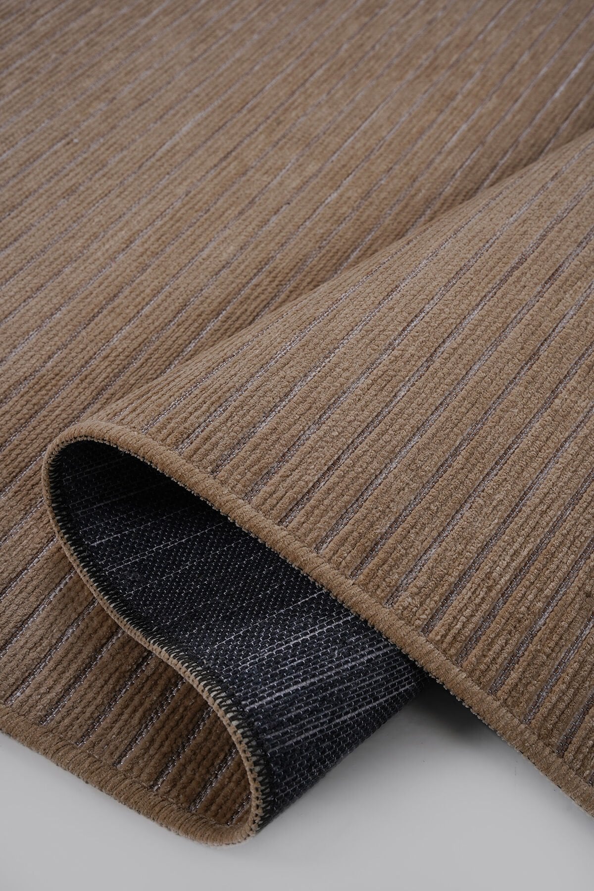 Ravi 1704A Bej Kaymaz Taban Yıkanabilir Yumuşak Dokulu Kilim