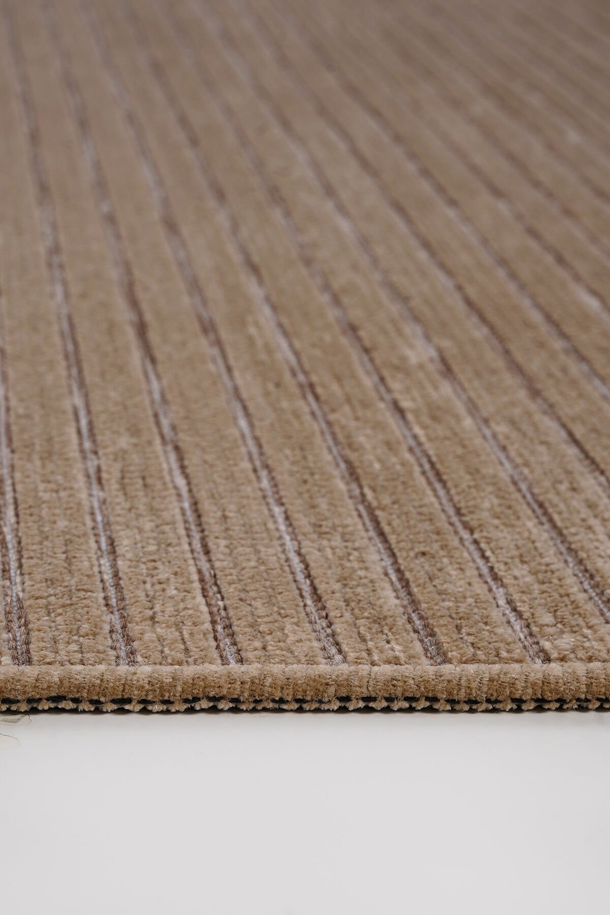 Riva 1704A Bej Kaymaz Taban Yıkanabilir Yumuşak Dokulu Kilim