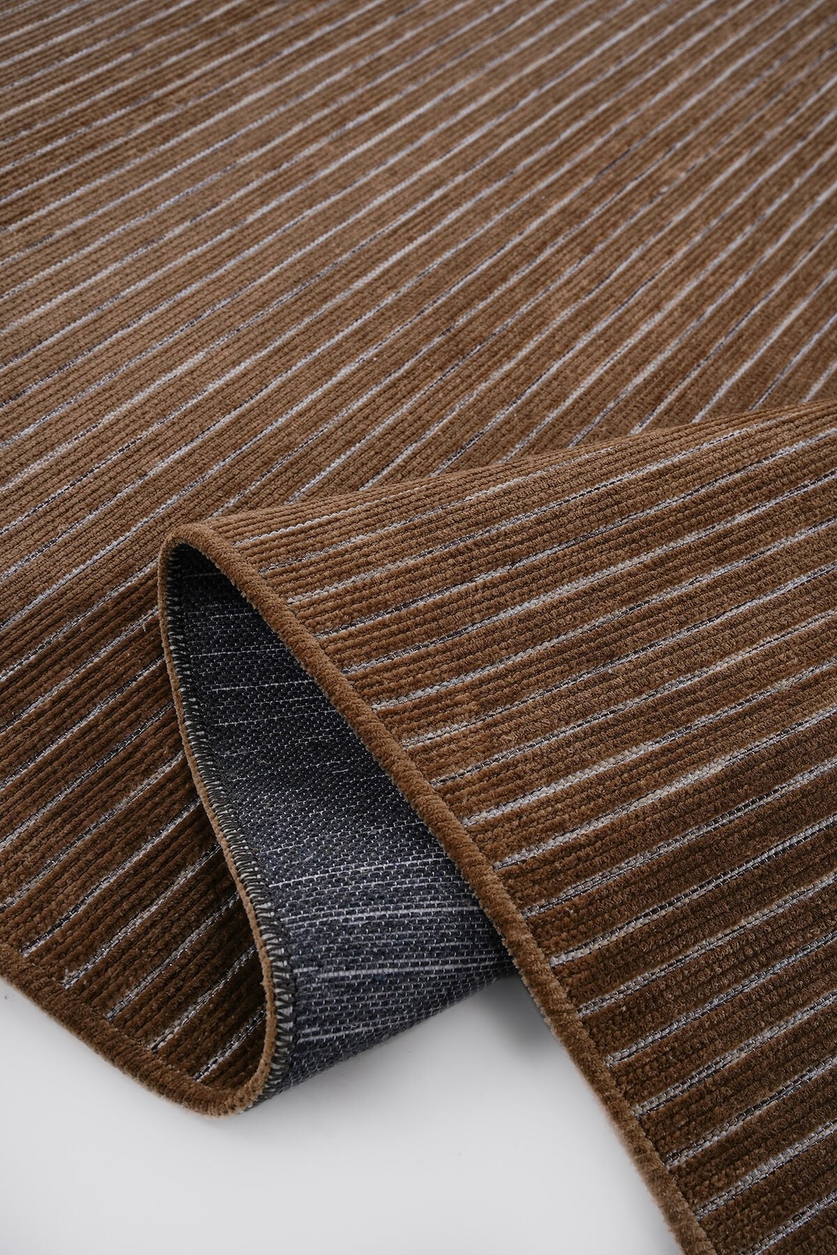Ravi 1705A Vizon Kaymaz Taban Yıkanabilir Yumuşak Dokulu Kilim