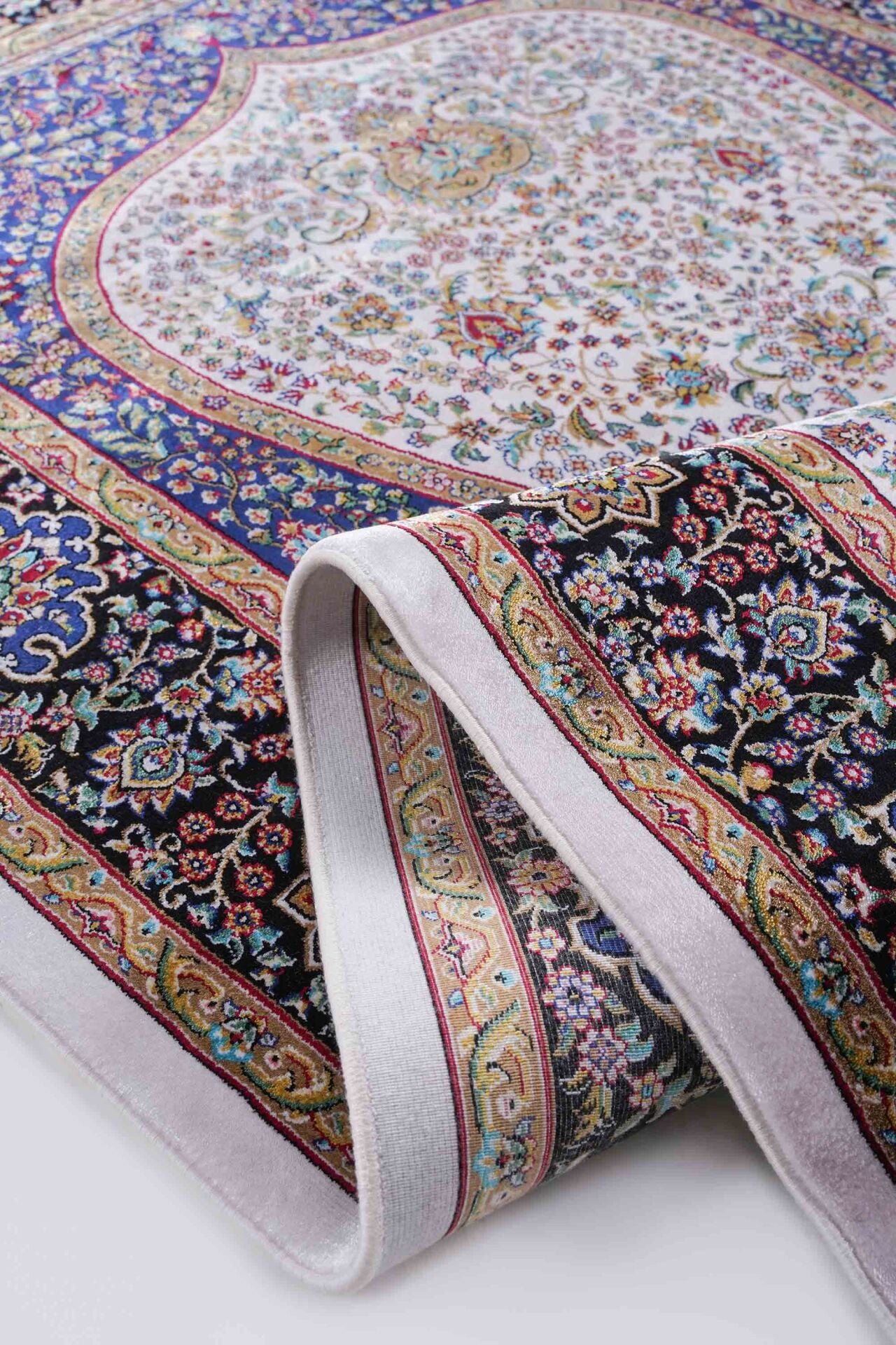 Kumkapı Serisi S163A Lüks Modal Seccade - Krem, Siyah