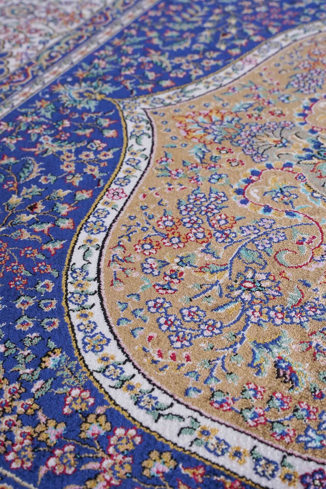 Kumkapı Serisi S163A Lüks Modal Seccade - Hardal, Krem