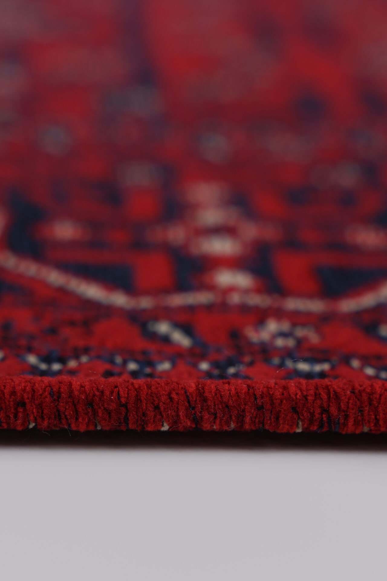 Mira Afgan 8 Kaymaz Tabanlı Yıkanabilir Klasik Kilim