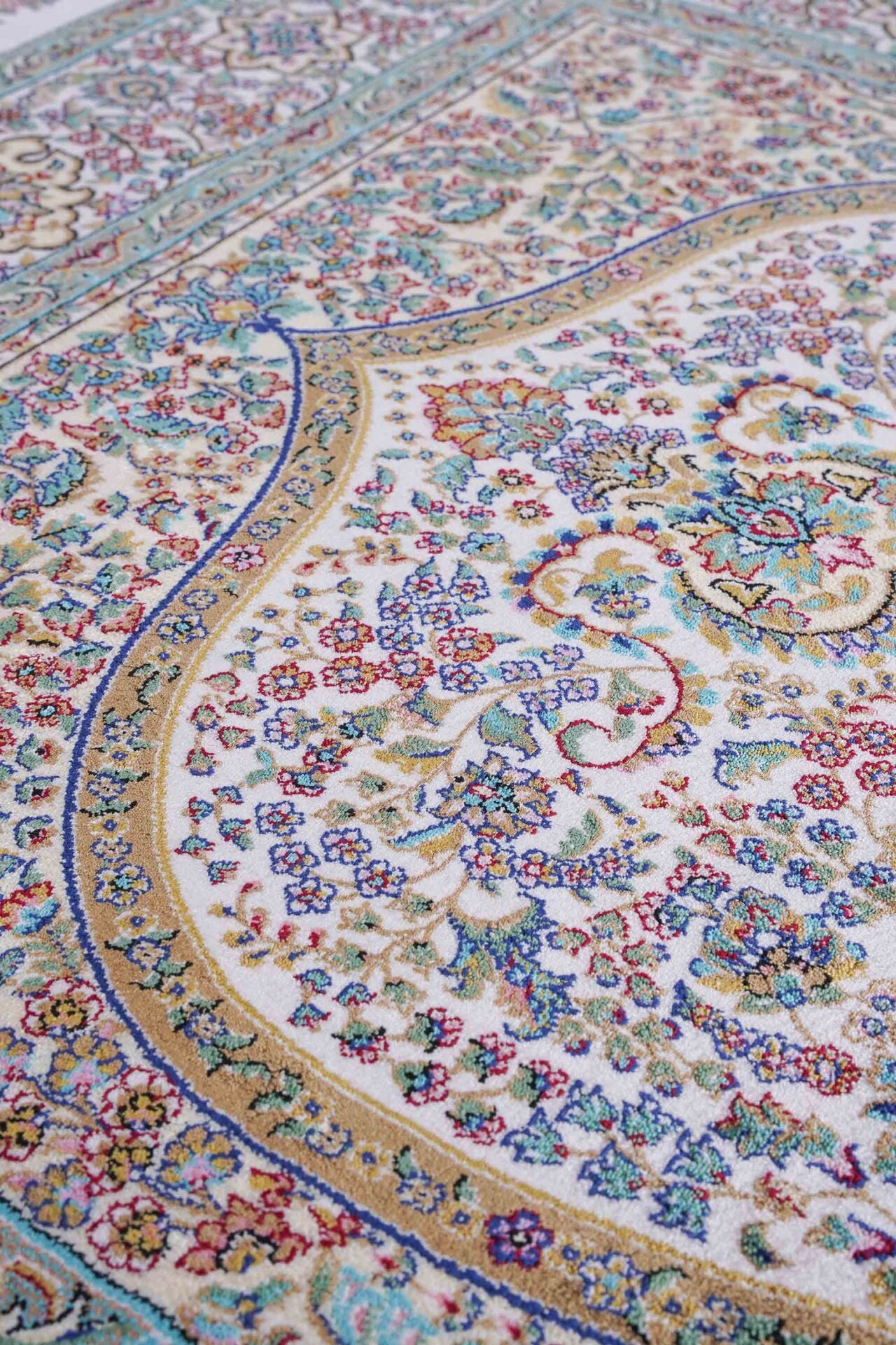 Kumkapı Serisi S163A Lüks Modal Seccade - Krem