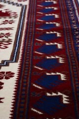 Yağcıbedir 64003 El Dokuma Yün Halı Kırmızı - 120x180
