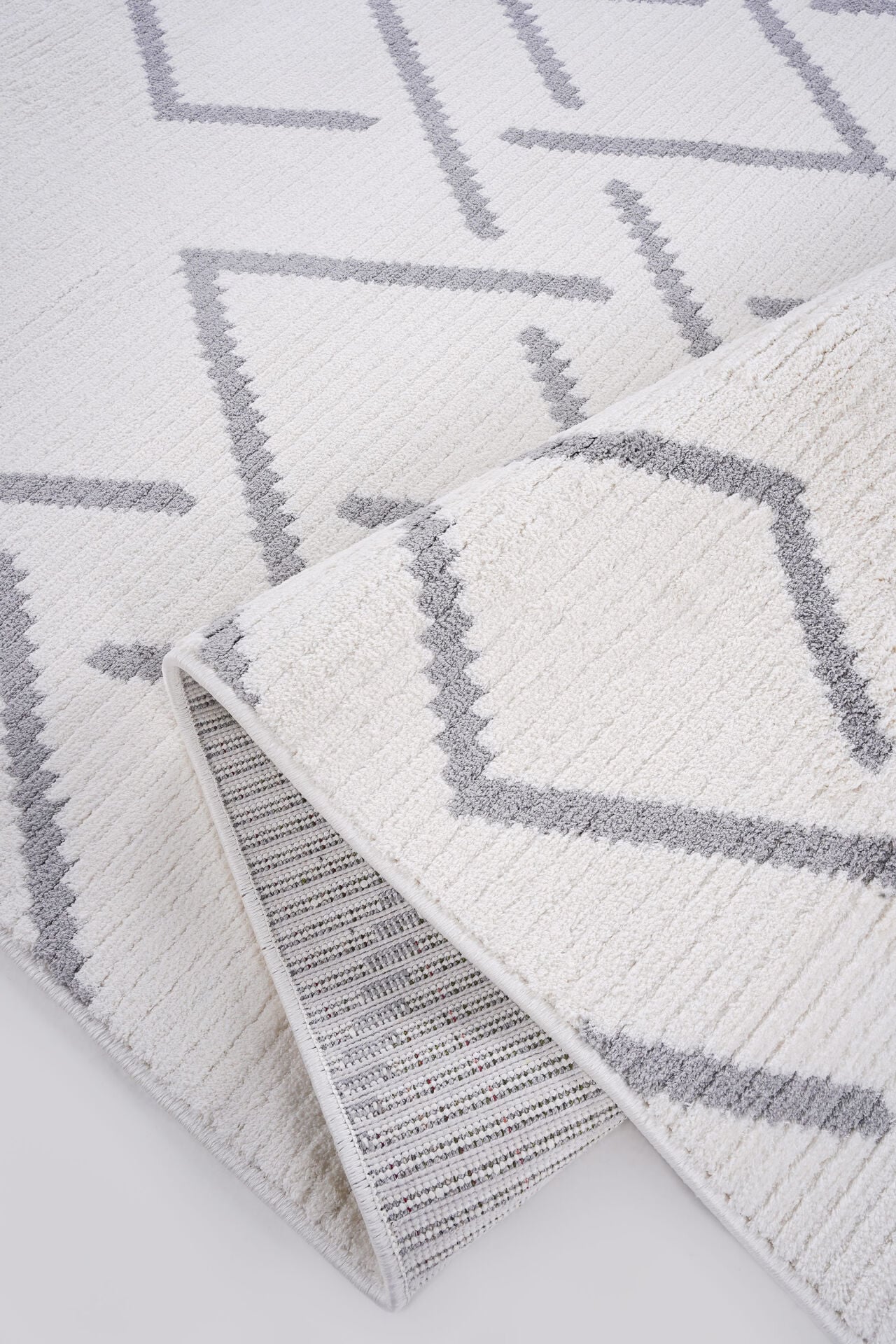 Velar 3609 Krem Yumuşak Dokulu Modern Salon Halısı