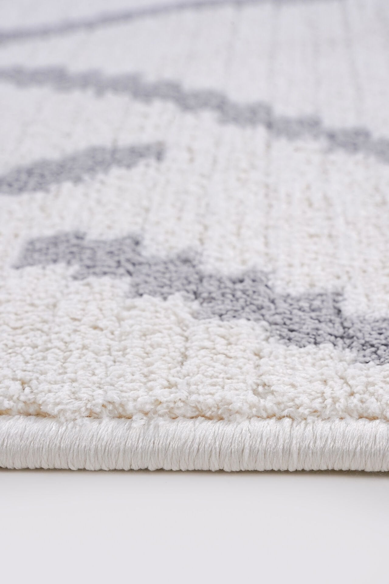 Velar 3609 Krem Yumuşak Dokulu Modern Salon Halısı