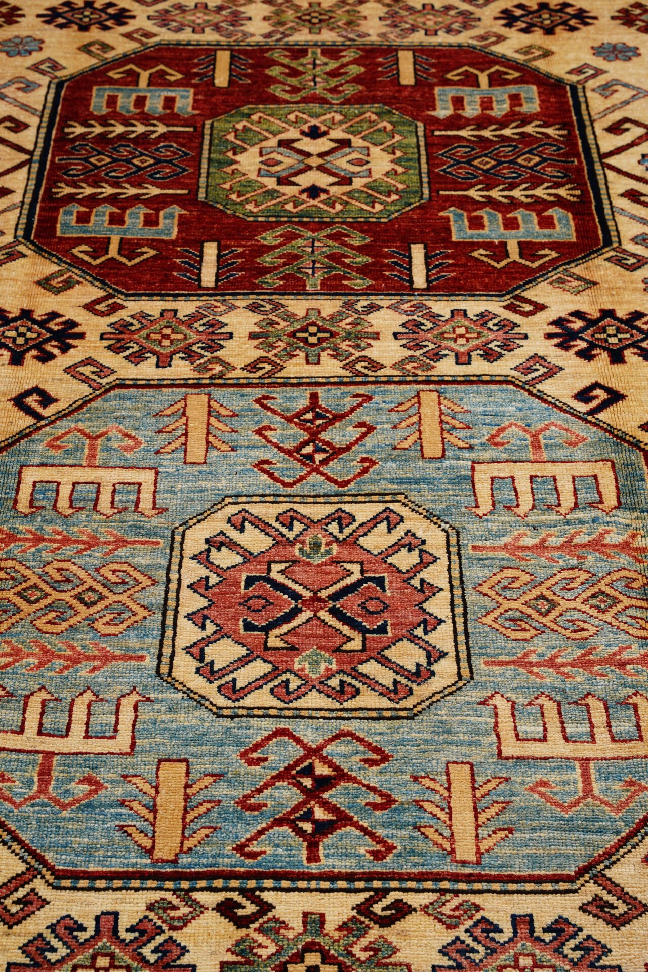 Afgan Şirvan El Dokuma Yün Halı