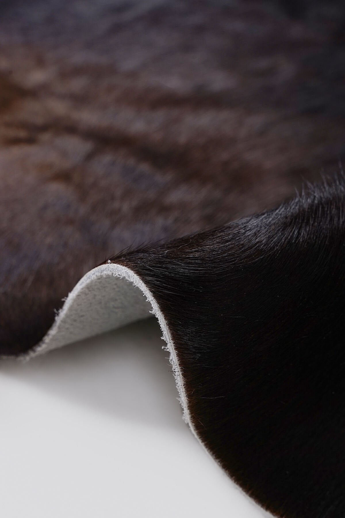 Orjinal Dana Postu Deri Halı