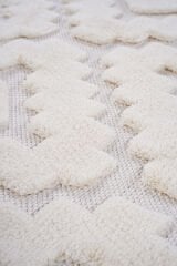 İndus 8003 Beyaz Salon Halısı Kesme Makine Halı