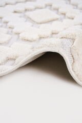 İndus 8003 Beyaz Salon Halısı Kesme Makine Halı