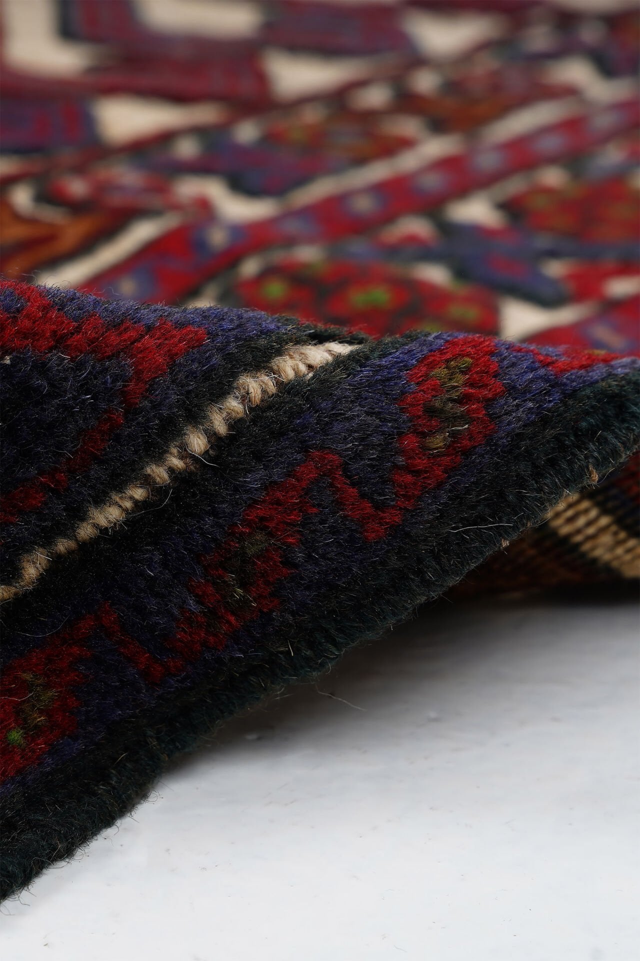 Afgan Berceste El Dokuma Yün Halı