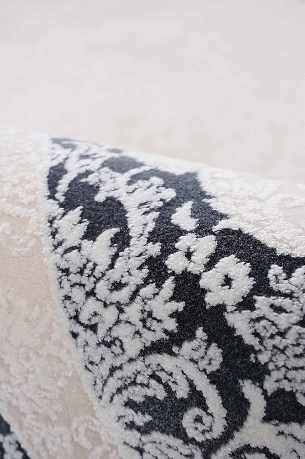 Pierre Cardin Woven CW00B Klasik Salon Halısı