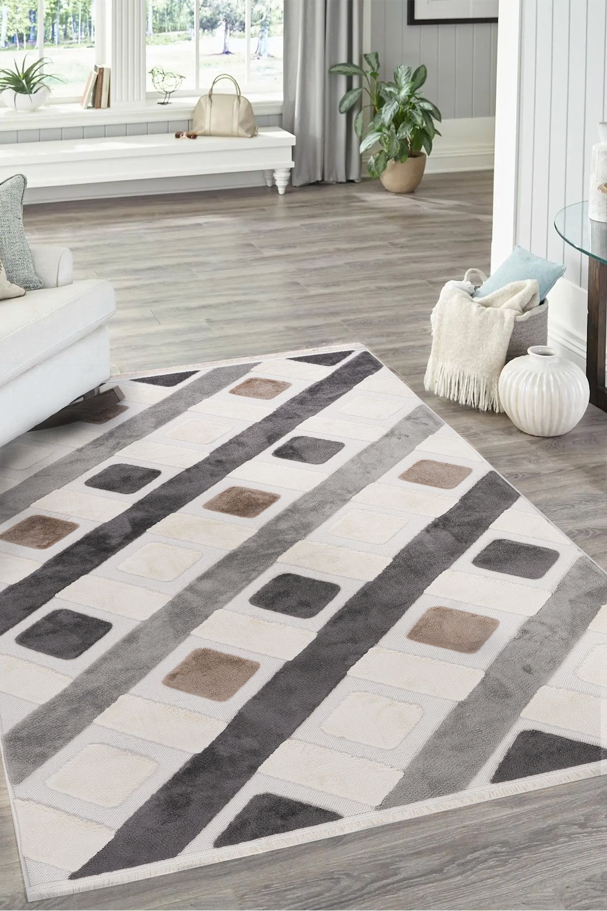 İndus 8002 Krem Geometrik Salon Halısı Kesme Halı