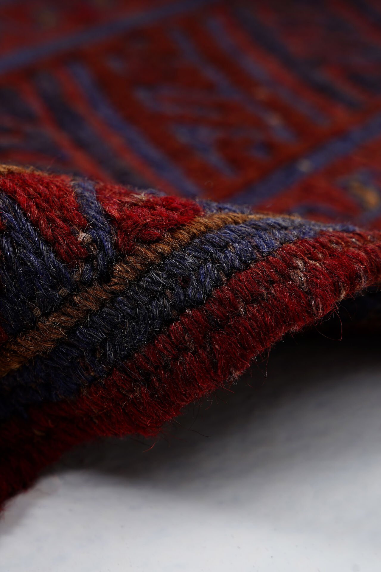 Afgan Berceste El Dokuma Yün Halı