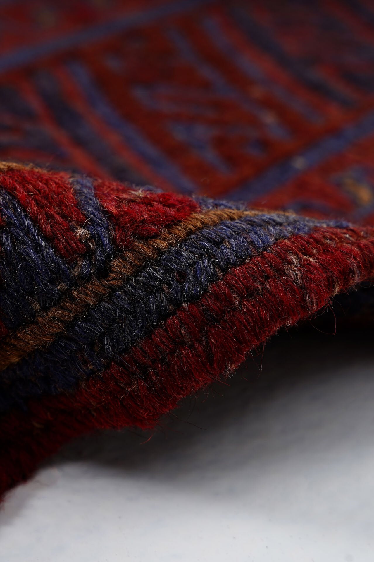 Afgan Berceste El Dokuma Yün Halı