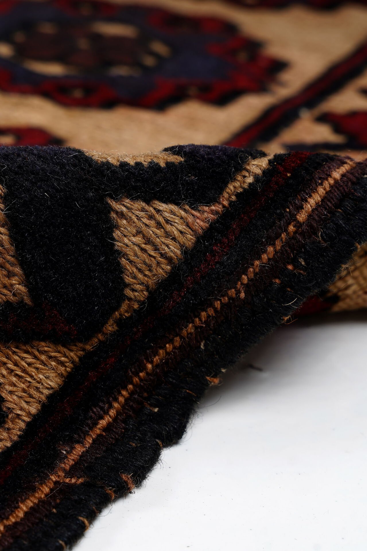 Afgan Berceste El Dokuma Yün Halı