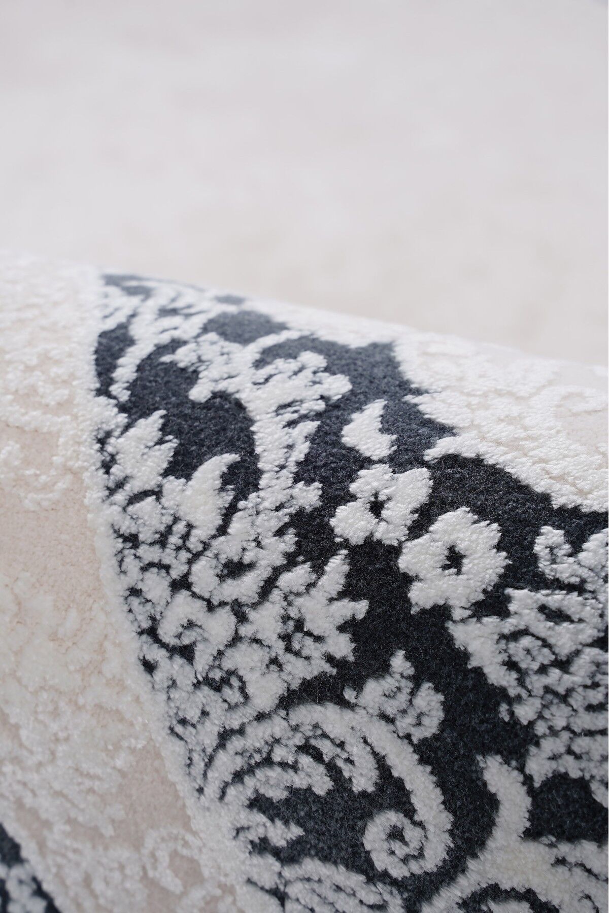 Woven Classic CW00B Krem Salon Halısı Klasik Makine Halısı