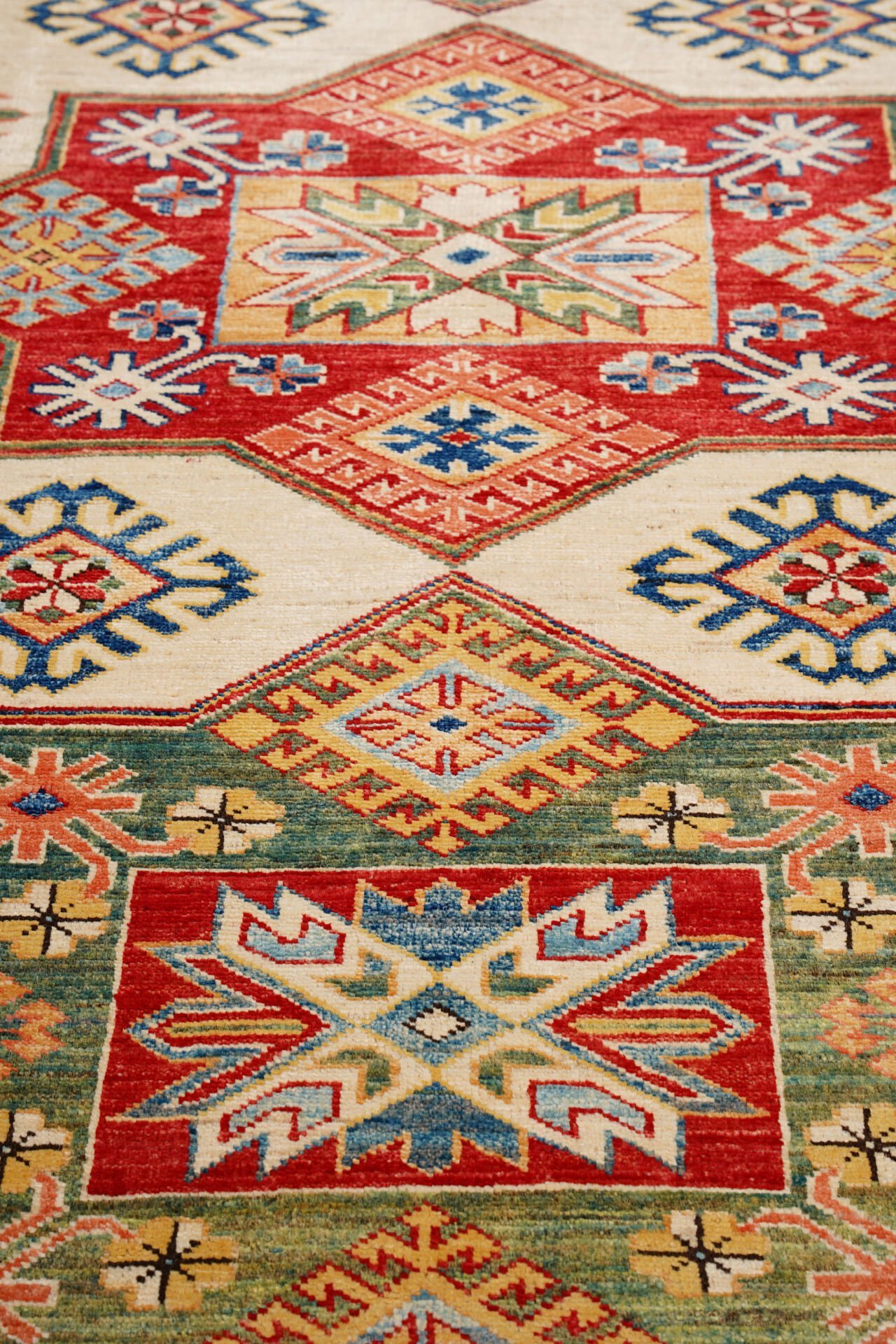 Afgan Şirvan El Dokuma Yün Halı