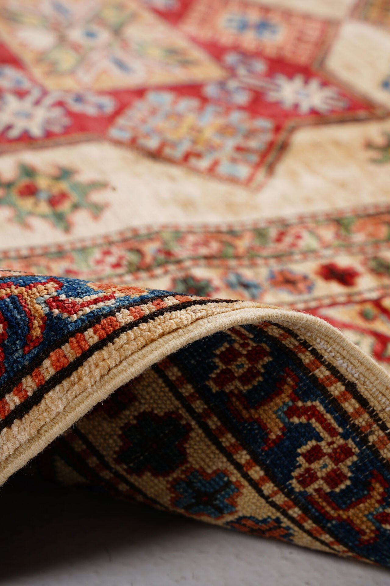 Afgan Şirvan El Dokuma Yün Halı