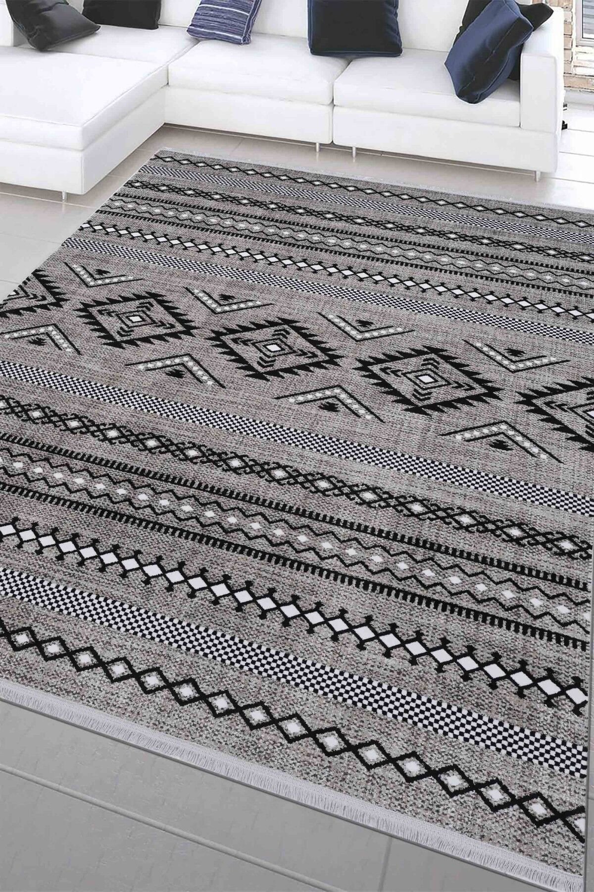 Enti Etnik 2404 Klasik Makine Halısı