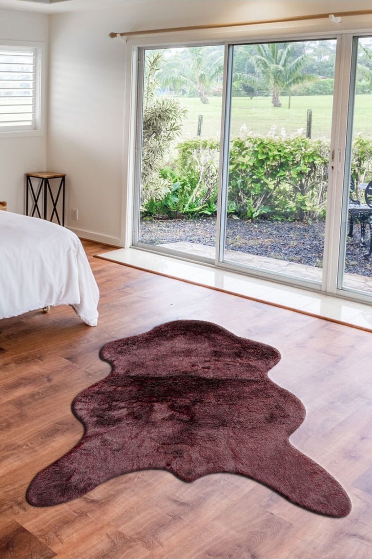 By Post Kırçıllı Naturel Peluş Halı
