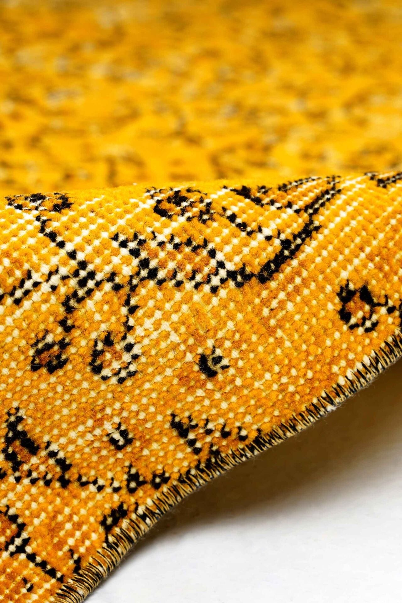 Naar Vintage El Dokuma Yün Halı