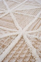 Step 2201 Krem Etnik Desenli Salon Halısı Kesme Halı