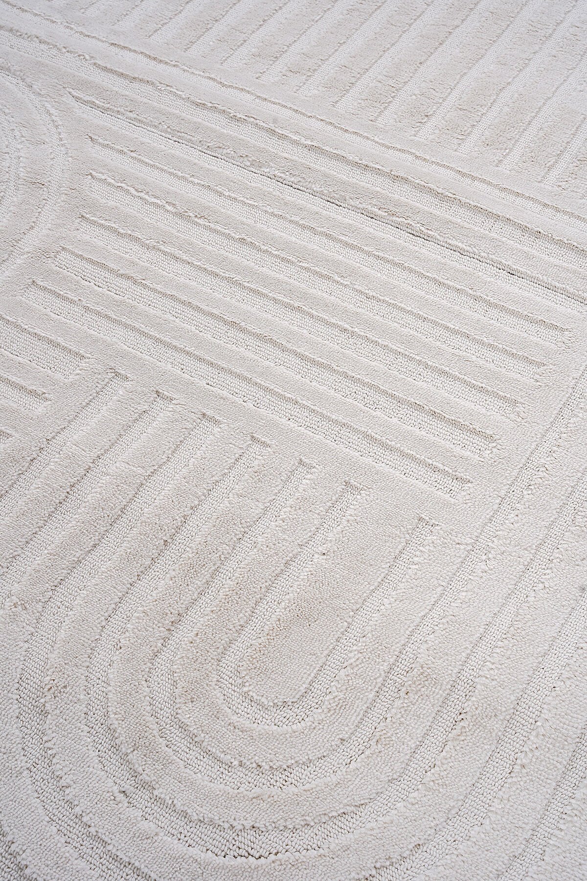 Step 2213 Krem Modern Salon Halısı Kesme Halı