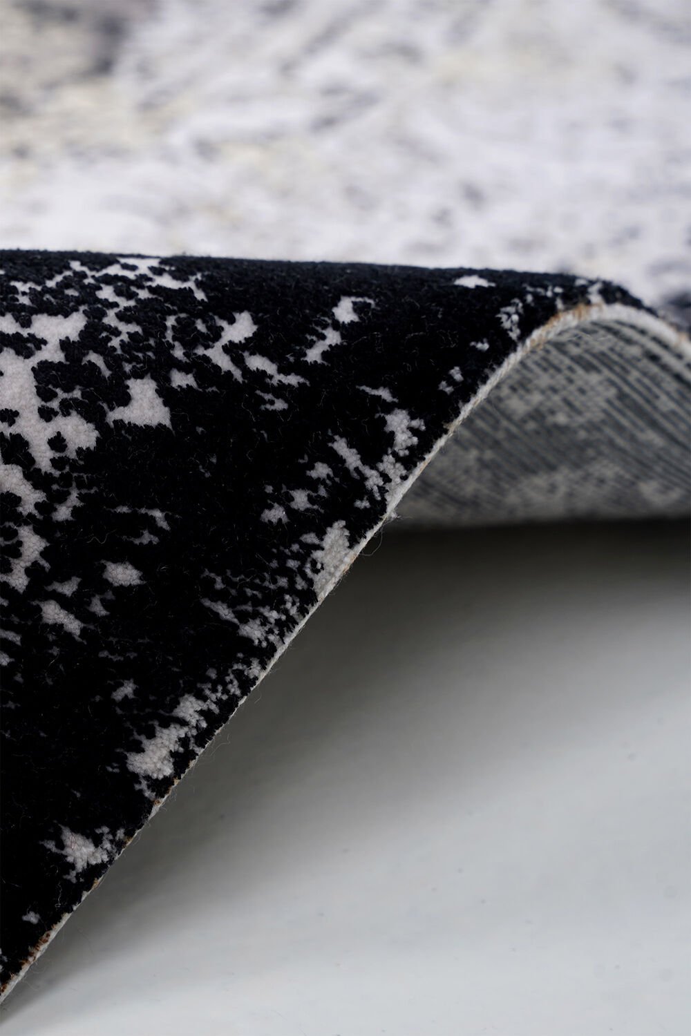 Pierre Cardin Gaudi GA06E Salon Halısı